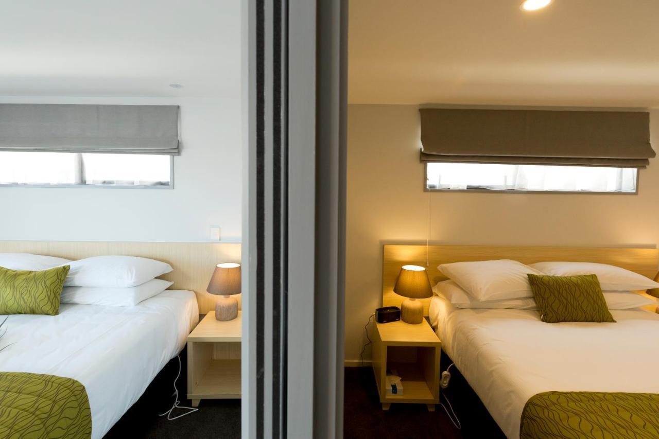 2 On Whiteleigh And 239 On Lincoln Motel Christchurch Esterno foto A typical Studio apartment