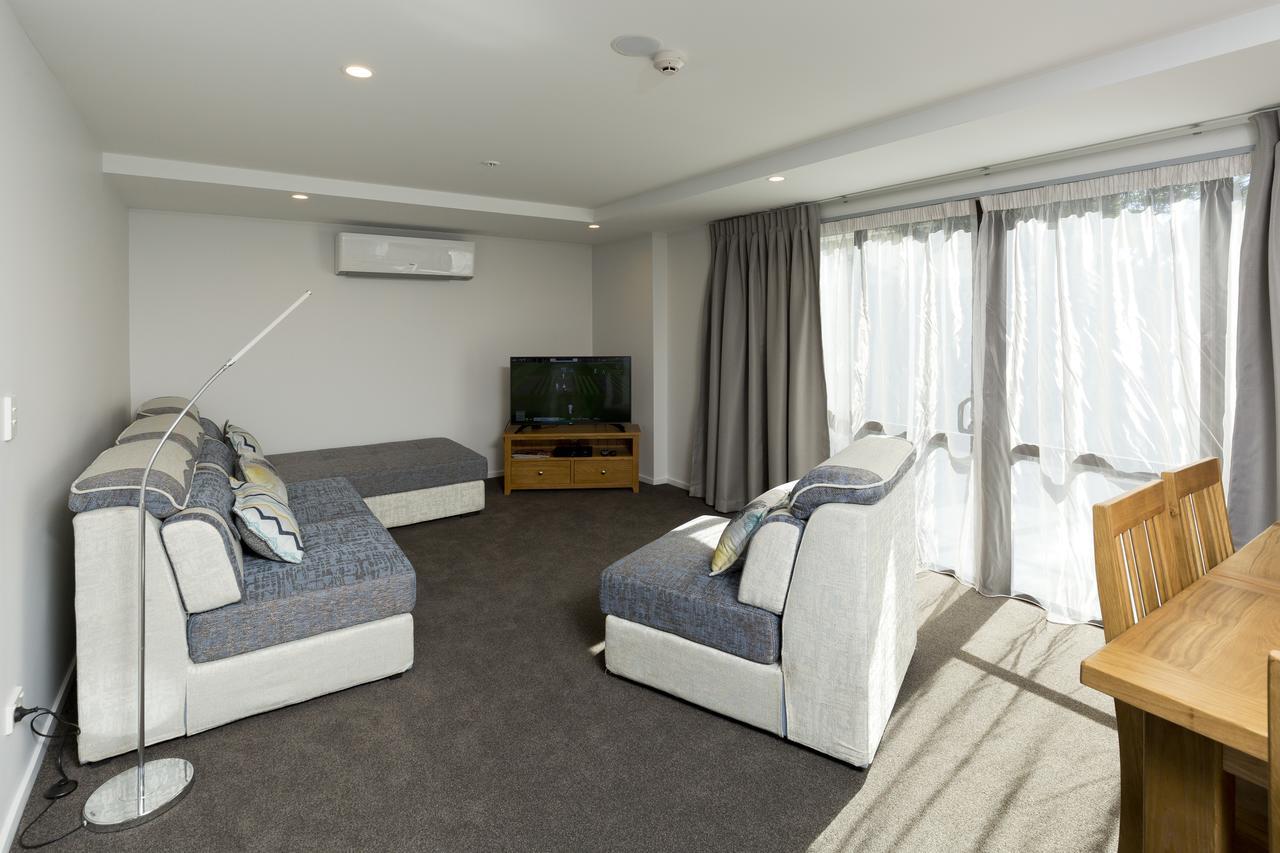 2 On Whiteleigh And 239 On Lincoln Motel Christchurch Esterno foto A typical apartment at the hotel