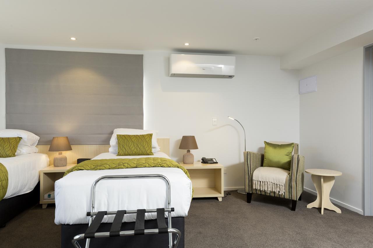 2 On Whiteleigh And 239 On Lincoln Motel Christchurch Esterno foto A room at the hotel